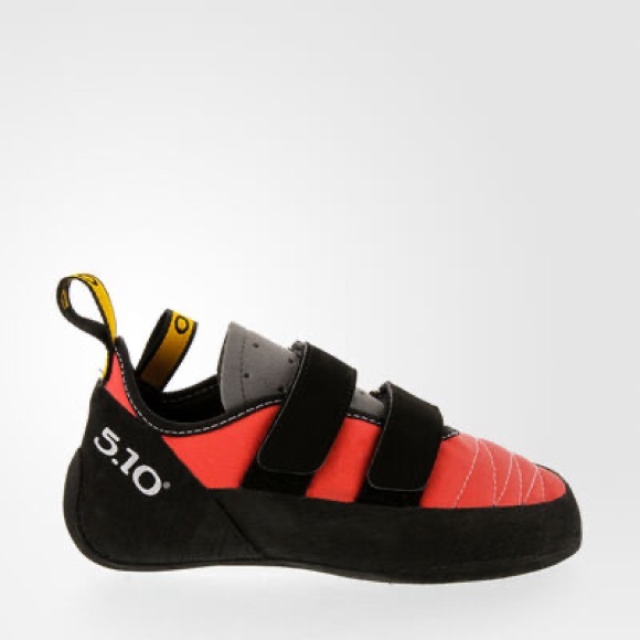adidas Shoes - 🔴SOLD🔴